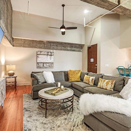 Upscale Condos And Penthouses Close To Canal And Bourbon St New Orleans  Kültér fotó