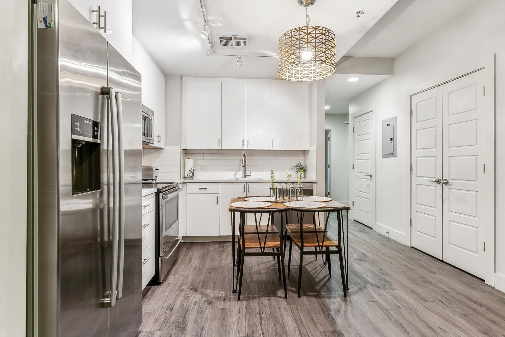 Upscale Condos And Penthouses Close To Canal And Bourbon St New Orleans  Kültér fotó