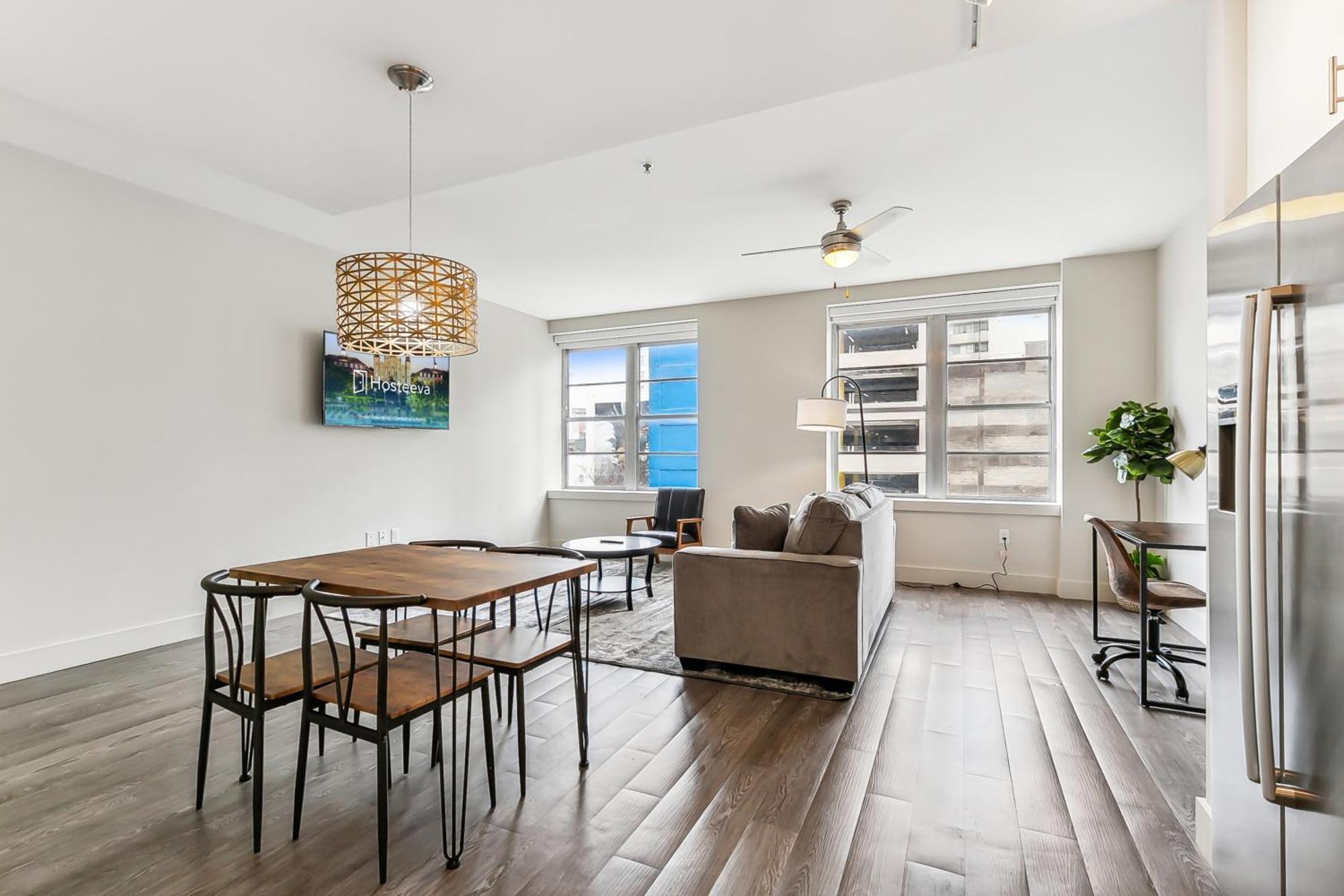 Upscale Condos And Penthouses Close To Canal And Bourbon St New Orleans  Kültér fotó
