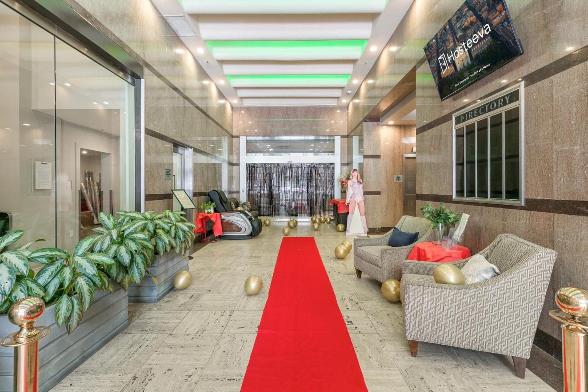 Upscale Condos And Penthouses Close To Canal And Bourbon St New Orleans  Kültér fotó
