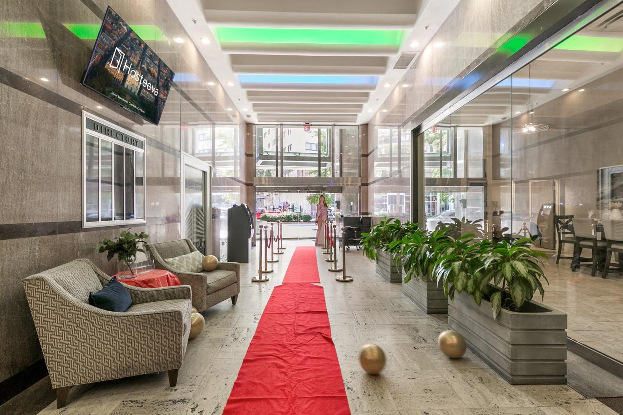 Upscale Condos And Penthouses Close To Canal And Bourbon St New Orleans  Kültér fotó